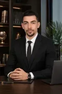 علی شریف زاده